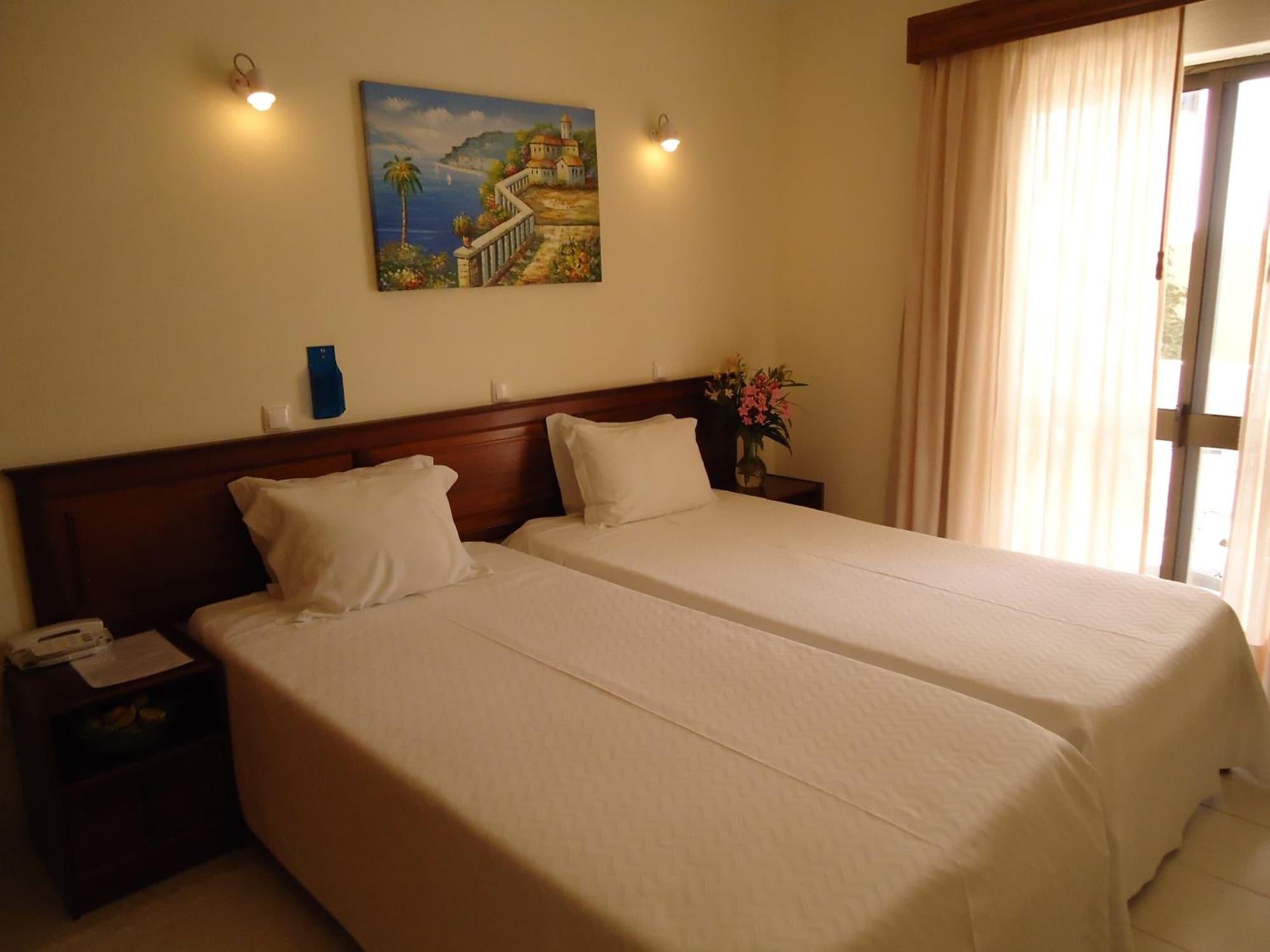 Boutique Hotel Marina S. Roque 라고스 외부 사진